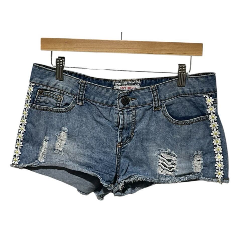 Hot‎ Kiss Cici Short Daisy Low Rise Shorts Women's 11 Cutoff 1.5" Ineam
